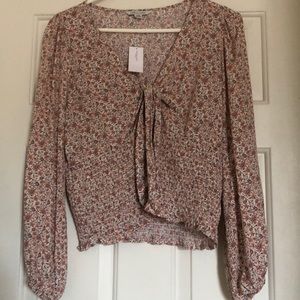 Floral front tie top AE